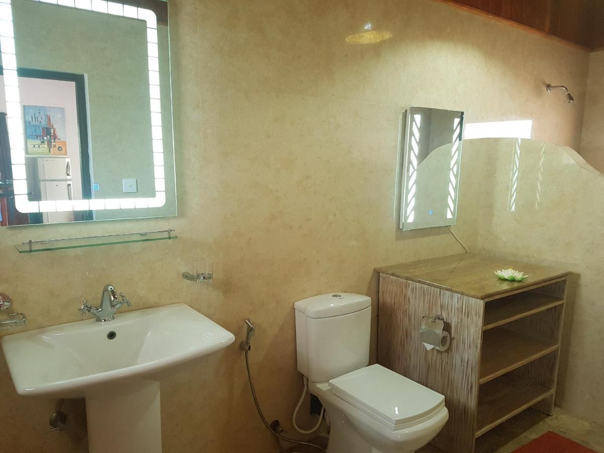 Tropical Beach House Хикадува Екстериор снимка